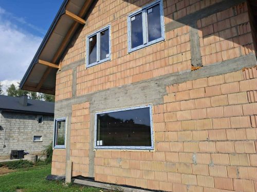 bada0712 aa07 4a2f 96af cb356e80bb11